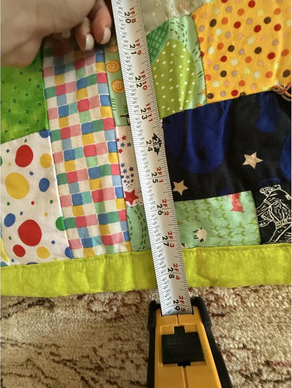 Handmade Patchwork crib lap 37x29 quilt with multicolored fabric squares green - Picture 3 of 4